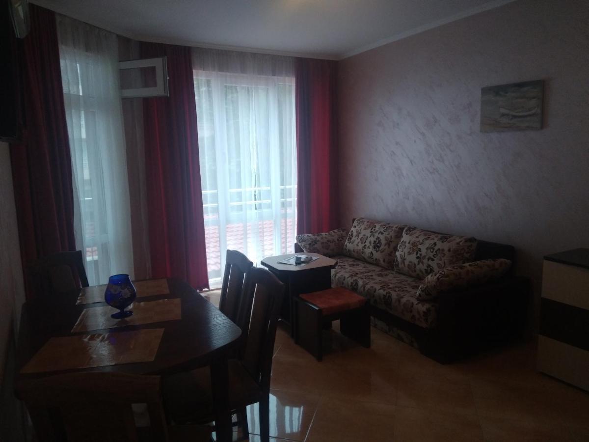 Apartments Dani Pomorie Exterior photo
