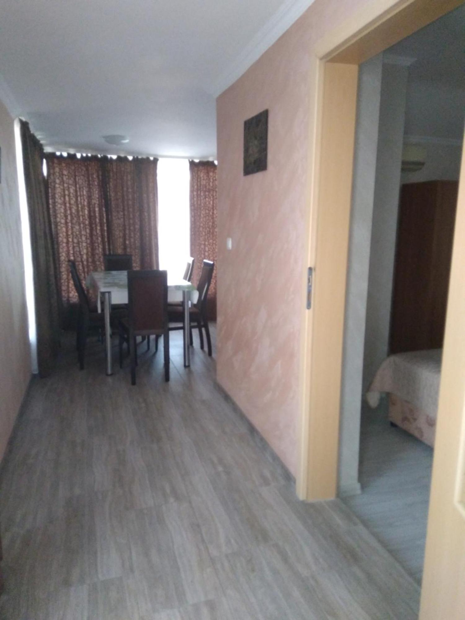 Apartments Dani Pomorie Exterior photo